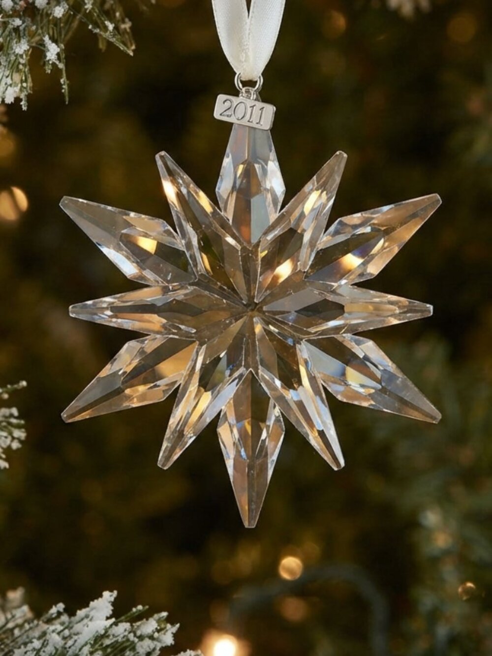 Swarovski 2011 Crystal Snowflake Star Christmas Tree Ornament with Box & cert